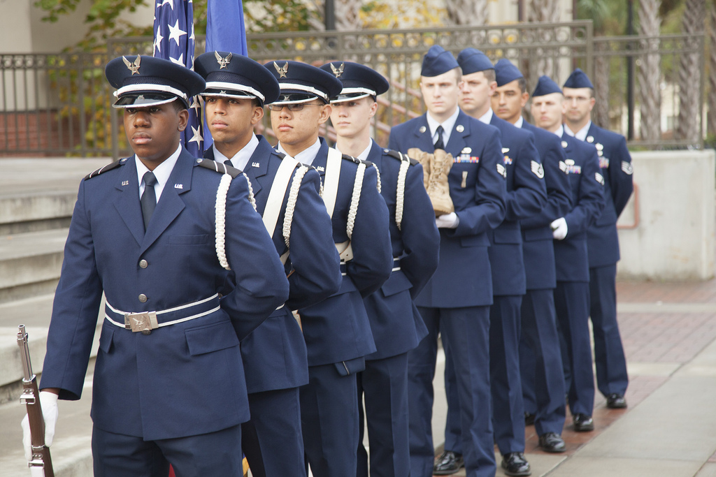 VSU ROTC members honor veterans