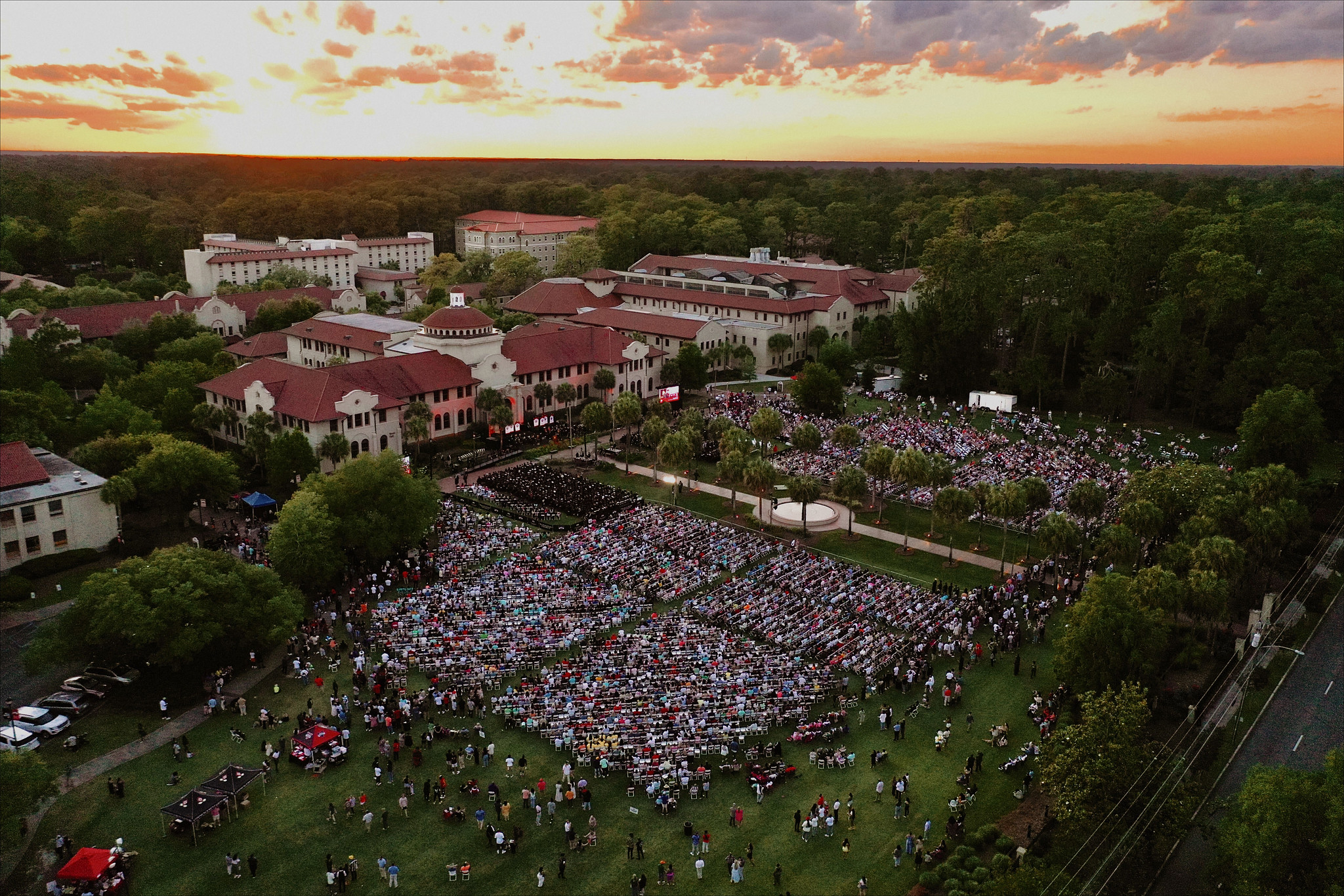 VSU Celebrates 234th Commencement Dec. 910 Valdosta State University