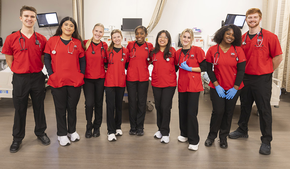127a1002-nurse-scrubs.jpg
