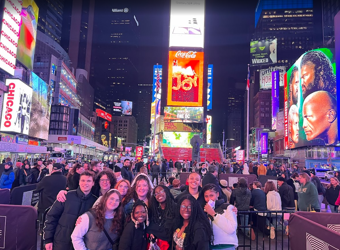 nyc24-vmun-times-square.png