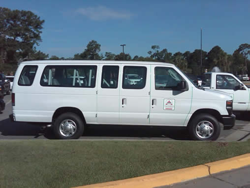 2012 Ford E 350 15 Passenger Van