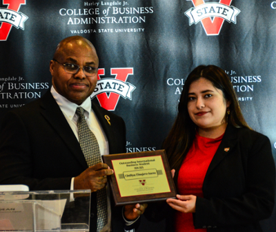 Outstanding International Business Student