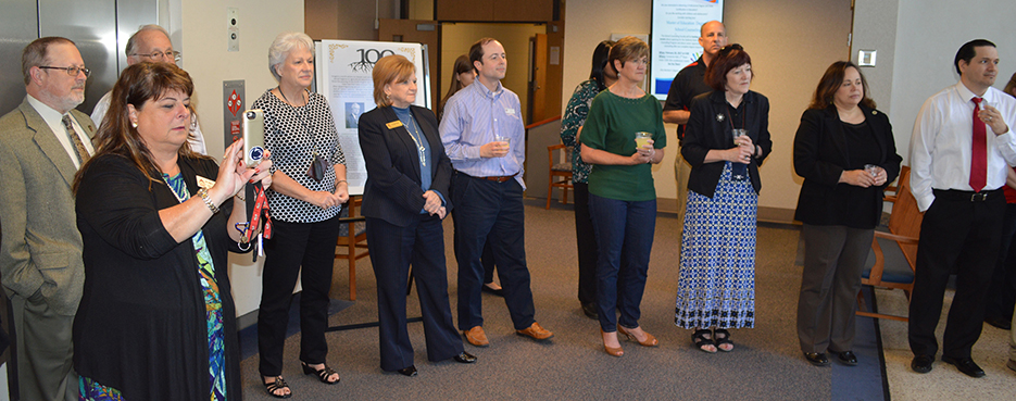 VSU Faculty and staff listen to opening remarks 