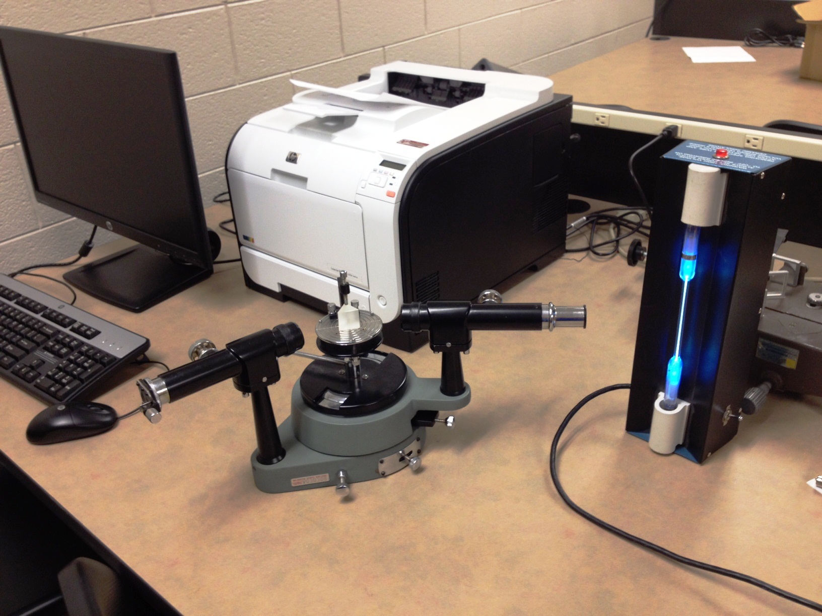 Physics Facilities — Optics Lab Valdosta State University