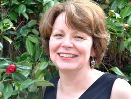 Dr. Tracy Woodard